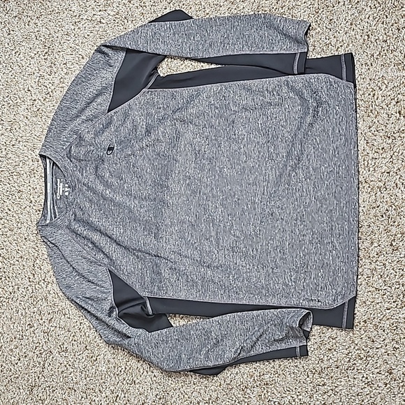 Champion Powertrain Long Sleeve - Picture 1 of 7